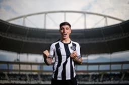 Renzo Saravia - Botafogo