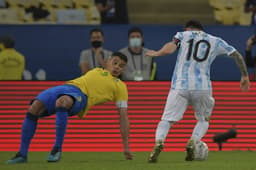 Argentina x Brasil - Final da Copa América 2021 - Messi e Thiago Silva