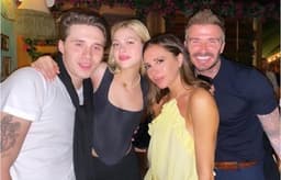 Brooklyn Beckham, a noiva Nicola Peltz e os pais Victoria e David Beckham
