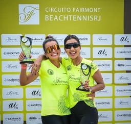 Campeãs do Open Feminino no Circuito RJ de Beach Tennis