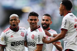 Palmeiras x Flamengo - Marinho, Victor Hugo, Thiago Maia e Lázaro