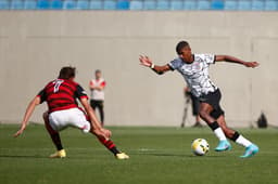 Flamengo x Corinthians Sub-20 - Vitor Meer