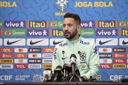 Everton Ribeiro - Coletiva de imprensa da Seleção Brasileira - Brasil