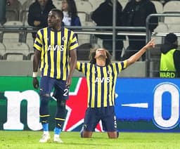 Fenerbahçe x Dinamo Kiev