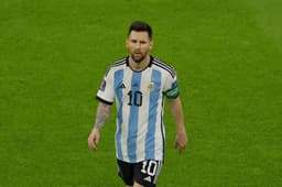Argentina x Mexico messi abalado