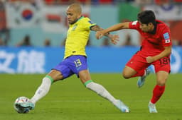 Brasil x Coreia - Daniel Alves