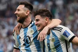 Messi e Julián Alvarez - Argentina x Croácia