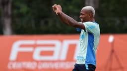 Danilo - Treino Palmeiras