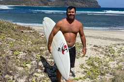 Márcio Freire - surfista