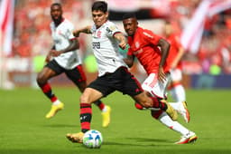 Ayrton Lucas Flamengo Internacional