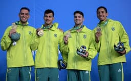 Nadadores-brasileiros-Fernando-Scheffer-Guilherme-Costa-Murilo-Setin-Sartori-e-Breno-Correia-jpg-aspect-ratio-512-320
