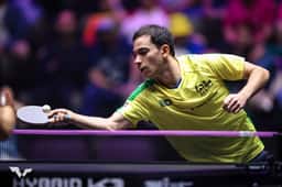 Miniatura da imagem: Hugo Calderano é eliminado por Kanak Jha no WTT Champions de Montpellier (Foto: Divulgação / WTT)