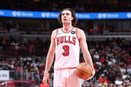 Miniatura da imagem: Sacramento Kings v Chicago Bulls - NBA - Josh Giddey