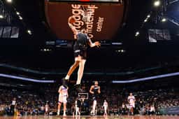Miniatura da imagem: Phoenix Suns x Utah Jazz (Foto: Barry Gossage / NBAE / Getty Images / Getty Images via AFP)