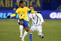 Brasil x Bósnia - Amistoso - Ronaldinho (Foto: Mowa Press)