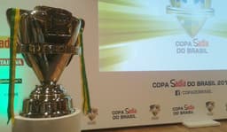 Taça da Copa do Brasil (Foto: Igor Siqueira)