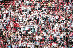 Torcida do São Paulo no Morumbi (Foto: Reginaldo Castro)