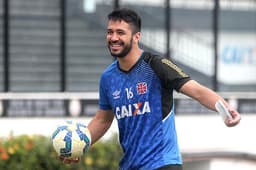 Luan, zagueiro do Vasco ( Foto: Paulo Fernandes/Vasco.com.br)