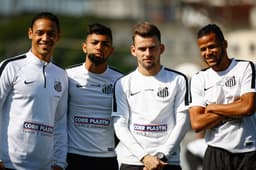 Junto de Ricardo Oliveira, trio do Santos é assediado por Europa e China