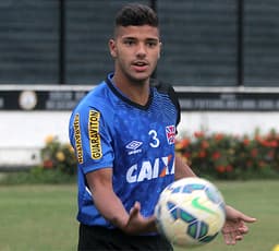 henrique, lateral do vasco