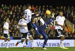 Sergio Ramos reconheceu a luta dos jogadores do Real (Foto: Jose Jordan / AFP)