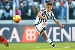 De falta, Dybala fez o primeiro gol do jogo