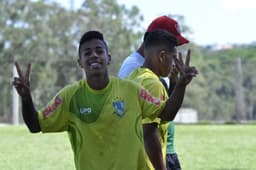 Matheusinho, meia do América-MG, fez dois jogos