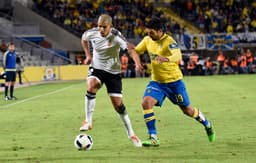 Las Palmas x Valencia (foto:DESIREE MARTIN / AFP)