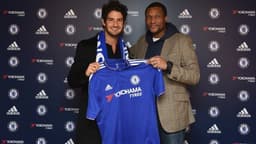 Alexandre Pato, atacante assina com o Chelsea (Foto: Divulgação)