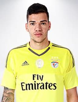 Goleiro: Ederson Moraes, do Benfica (Foto:&nbsp;Divulgação)