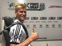 Douglas Grolli chega à Ponte Preta (PontePress/ RodrigoCeregatti)