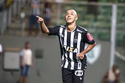 Atacante Dodô, do Atlético-MG, em partida contra o Boa