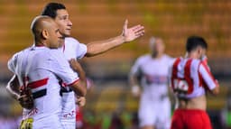 HOME - São Paulo x Mogi Mirim - Campeonato Paulista - Carlinhos e Ganso (Foto: Maurício Hummens/Fotoarena/LANCE!Press)