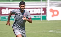 Gum - Fluminense treinando com a nova camisa