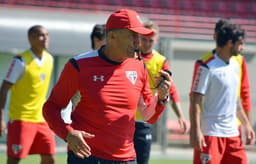 Bauza em treino do São Paulo