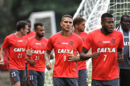 Elenco do Flamengo tem grande responsabilidade pela frente (Gilvan de Souza / Flamengo)