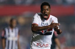 Libertadores - São Paulo x Atlético MG - Michel Bastos