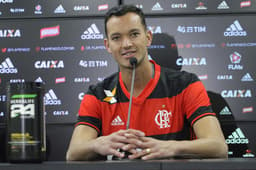 Confira imagens do primeiro dia de Réver no Flamengo<br>