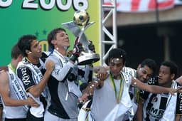 Campeão da Série B de 2006, Atlético-MG teve início aos trancos e barrancos, mas evoluiu e subiu com folga