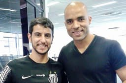 Alex tem feito fisioterapia no Santos&nbsp;