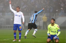 Cruzeiro: Brasileirão-2016 / Rodada 9<br>Jogo: Grêmio 2 x 0 Cruzeiro