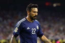 Veja imagens da carreira de Lavezzi