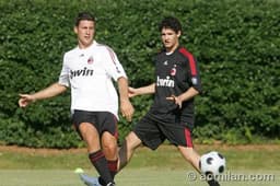 Pato e Bonera na época do Milan