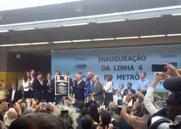 Linha 4 do metrô foi inaugurada neste sábado