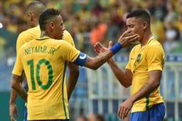 Brasil goleou a Dinamarca por 4 a 0