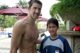 Em Pequim-2008, Phelps posava para foto ao lado de seu algoz na Olimpíada do Rio&nbsp;