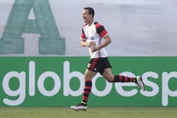 Leandro Damião