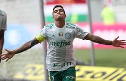 Dudu contra o Fluminense