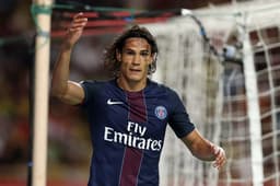 O uruguaio Cavani foi para o PSG por 64,5 milhões de euros