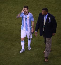 1/9 (20h30) - Argentina x Uruguai: Edgardo Bauza estreia na Argentina e logo em um clássico contra o Uruguai pelas Eliminatórias. Messi estará em ação